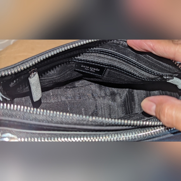 Kate Spade Sam Icon East-West Medium Crossbody EUC - Picture 11 of 14